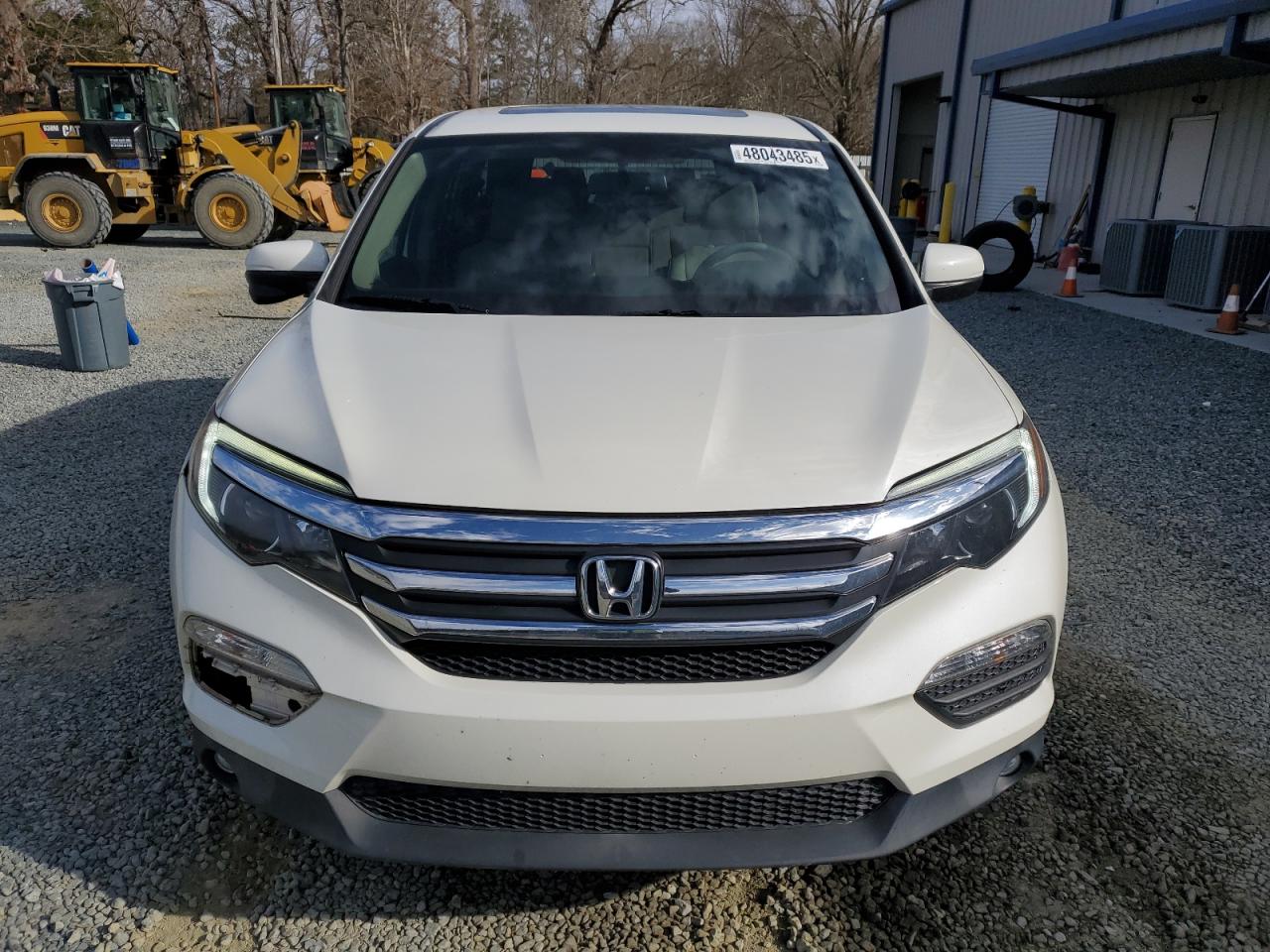 2017 Honda Pilot VIN 5FNYF6H58HB067110 Copart auction photo, rear end damage thumbnail 5