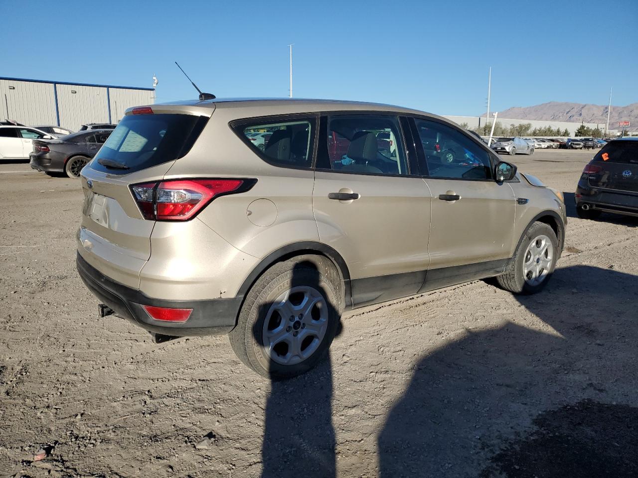 2017 Ford Escape VIN 1FMCU0F76HUE74217 Copart auction photo, front end damage thumbnail 3