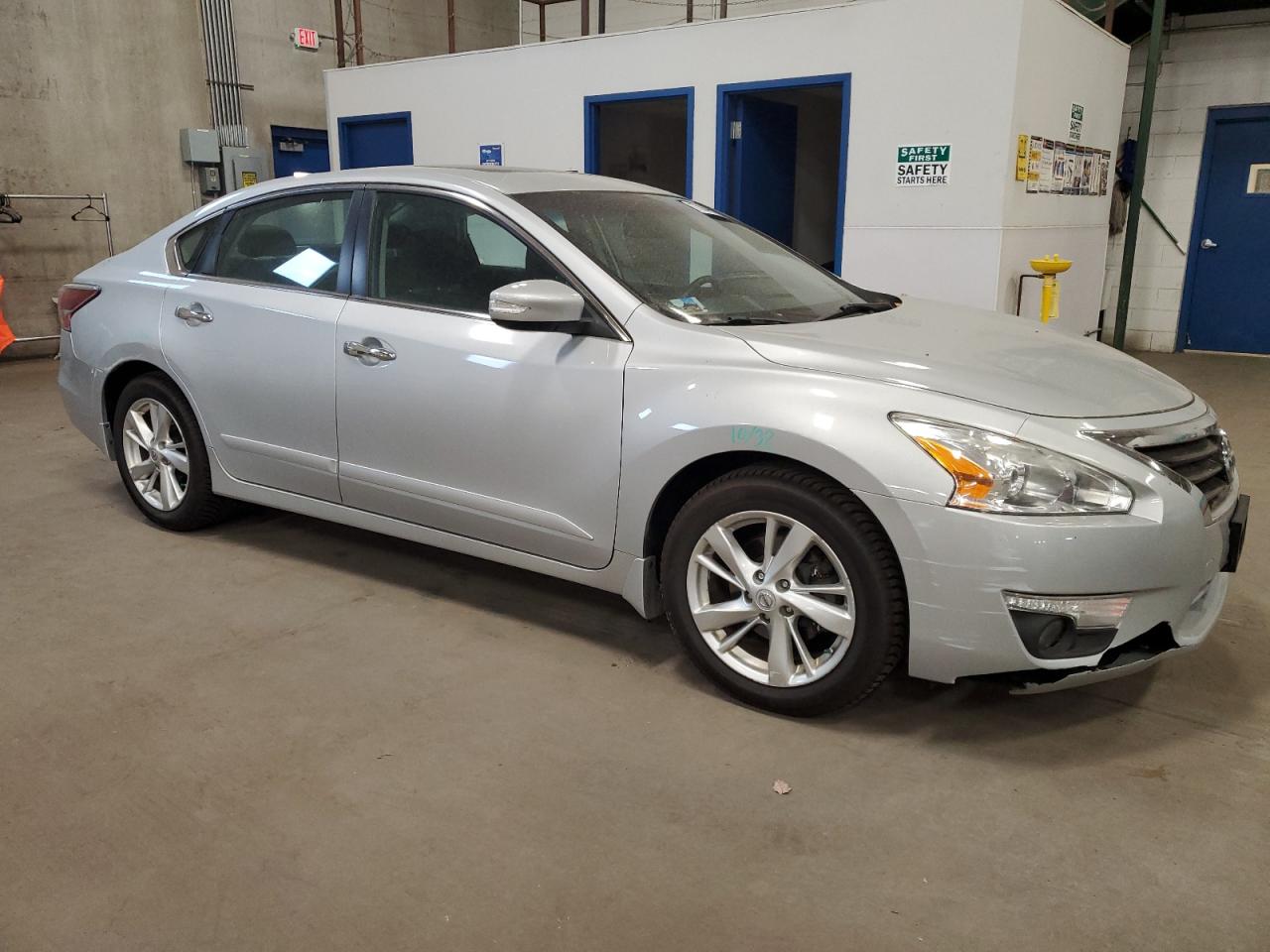2015 Nissan Altima VIN 1N4AL3AP7FN896615 Copart auction photo, rear end damage thumbnail 4