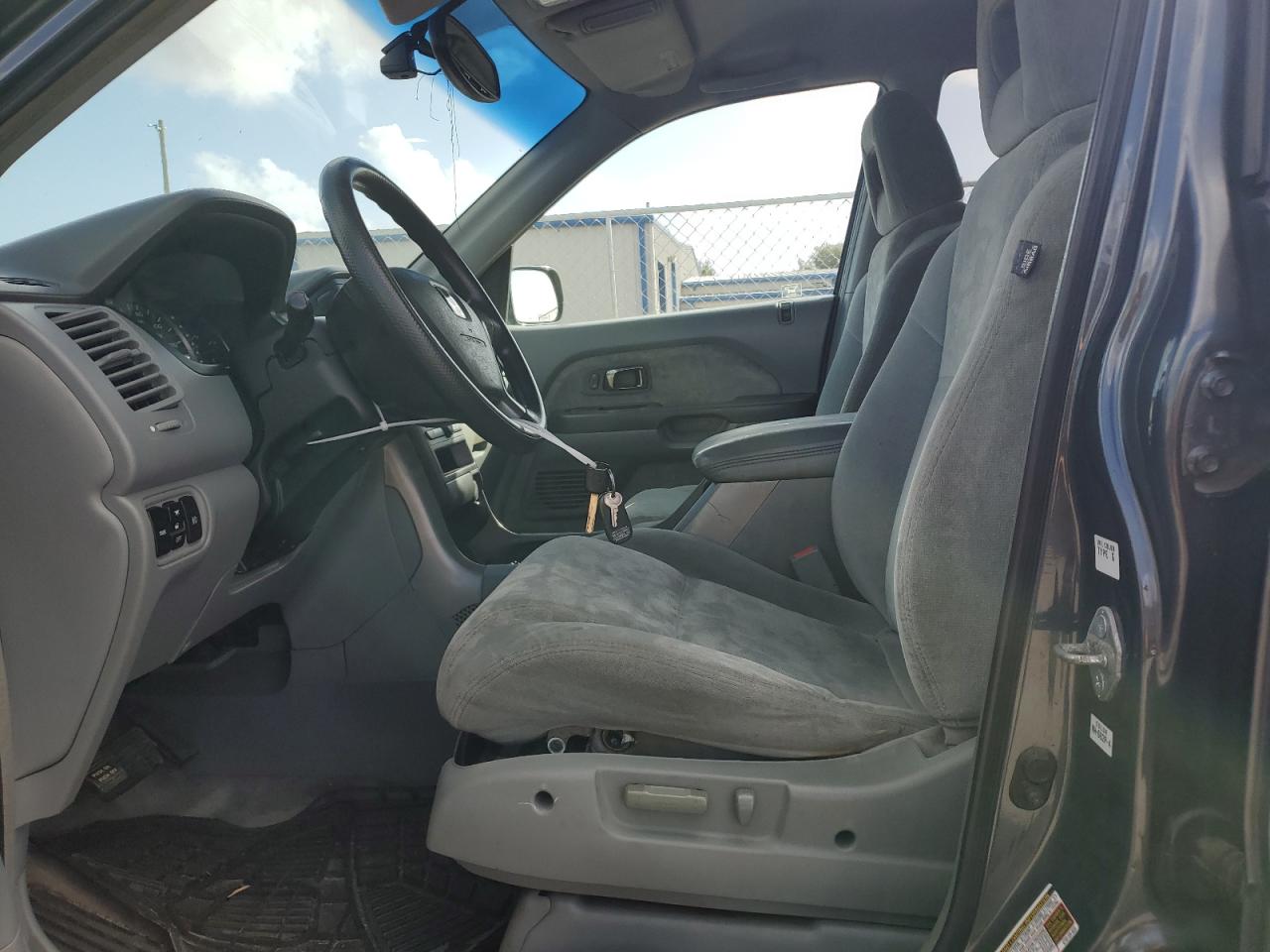 2004 Honda Pilot VIN 2HKYF18454H540404 Copart auction photo, rear end / side damage thumbnail 7