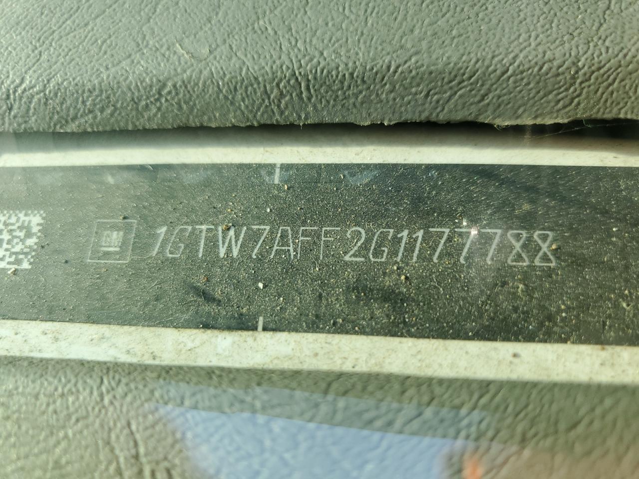 2016 GMC Savana VIN 1GTW7AFF2G1177788 Copart auction photo, normal wear damage thumbnail 13