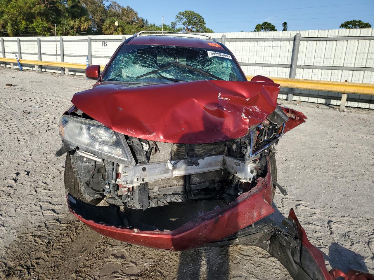 2016 Nissan Pathfinder VIN 5N1AR2MN0GC621321 Copart auction photo, all over / minor dent/scratches damage thumbnail 5