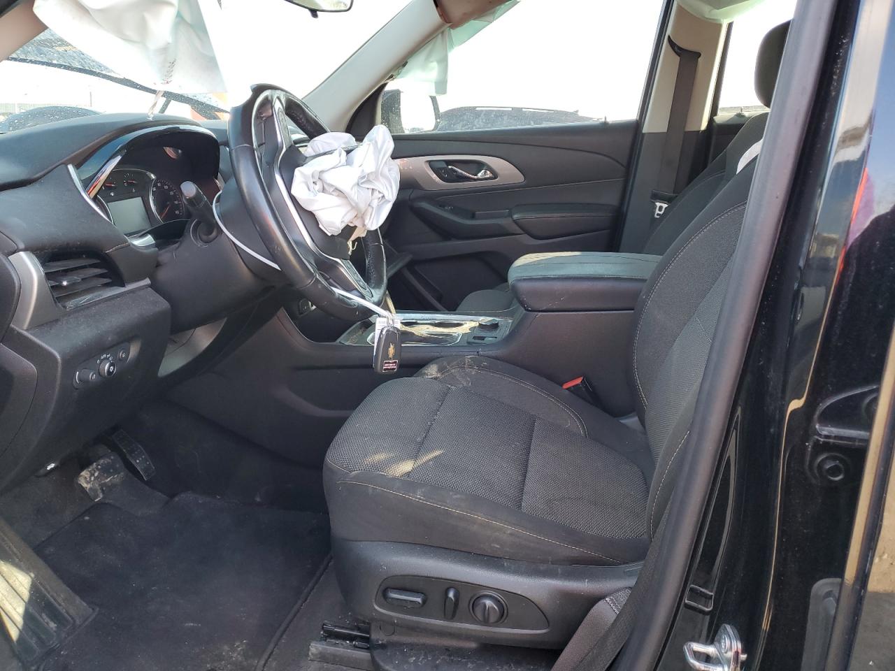 2020 Chevrolet Traverse VIN 1GNERGKW8LJ256639 Copart auction photo, undercarriage / front end damage thumbnail 7