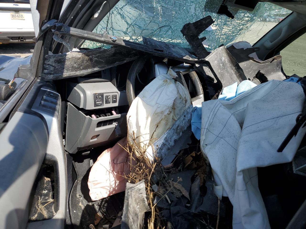 2010 Toyota 4Runner VIN JTEBU5JR2A5009189 Copart auction photo, front end / undercarriage damage thumbnail 8