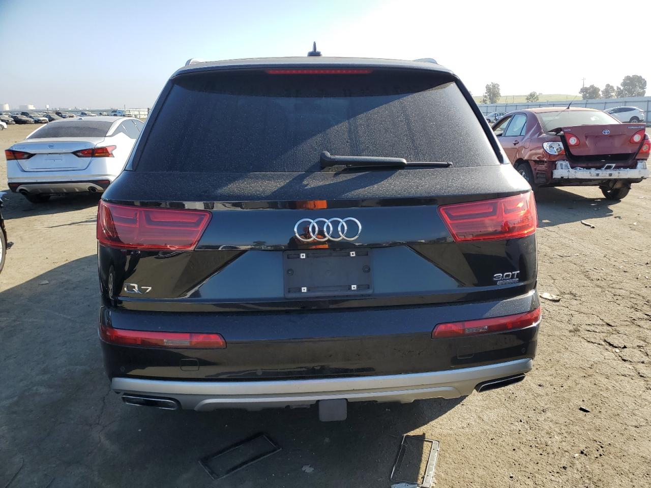 2017 Audi Q7 VIN WA1AAAF79HD014067 Copart auction photo, all over damage thumbnail 6