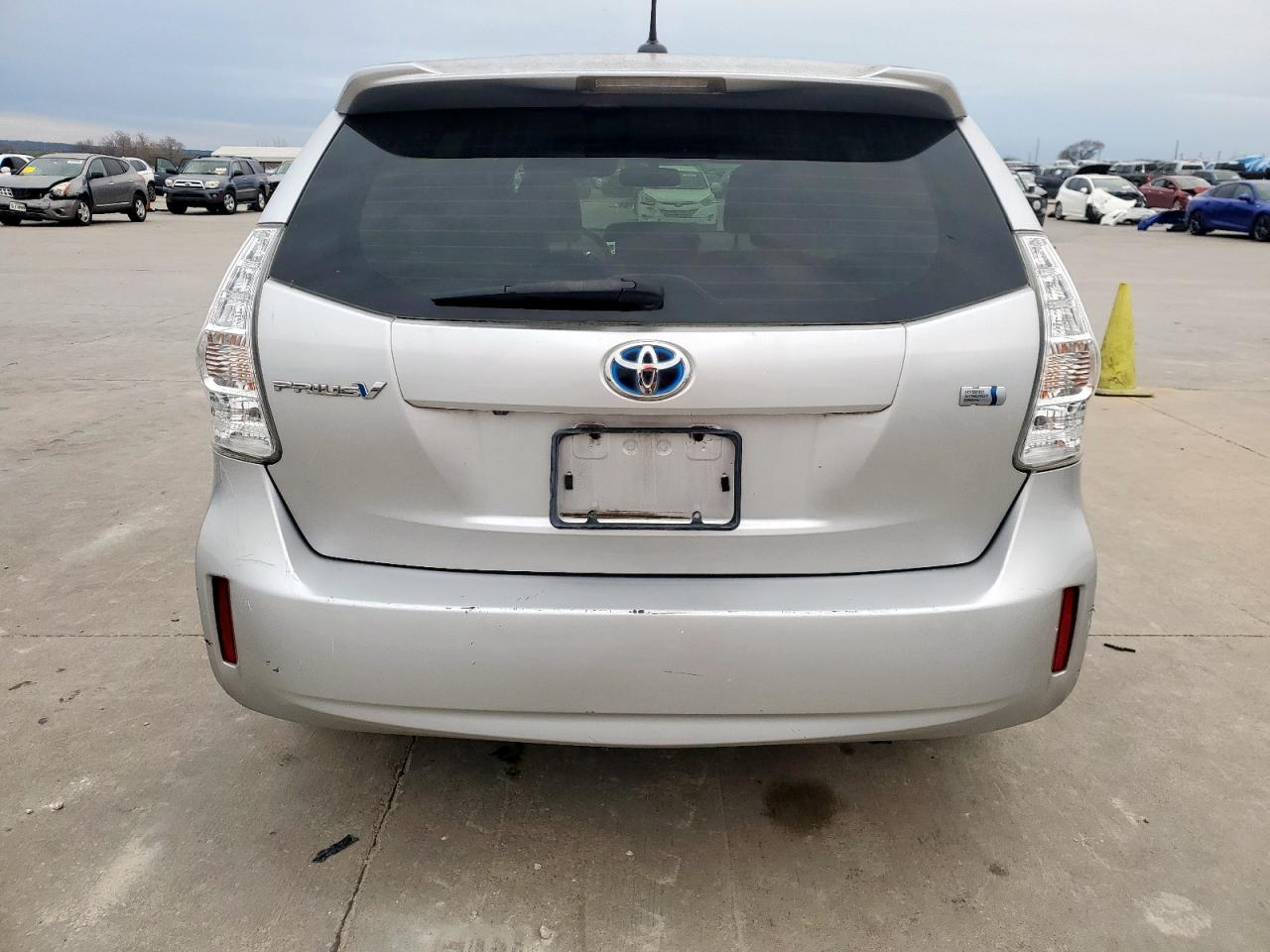 2012 Toyota Prius VIN JTDZN3EU4C3178972 Copart auction photo, minor dent/scratches damage thumbnail 6