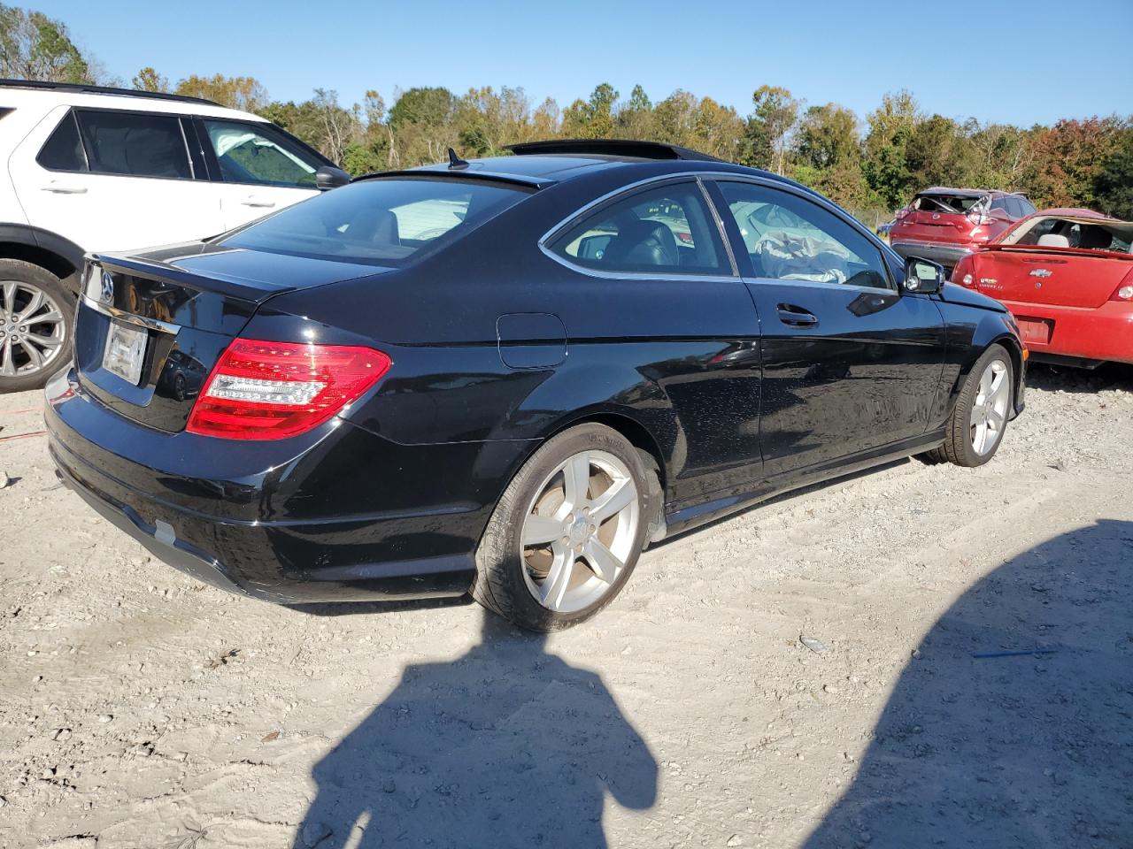 2013 Mercedes-Benz C-klasse VIN WDDGJ4HB3DG115994 Copart auction photo, front end damage thumbnail 3