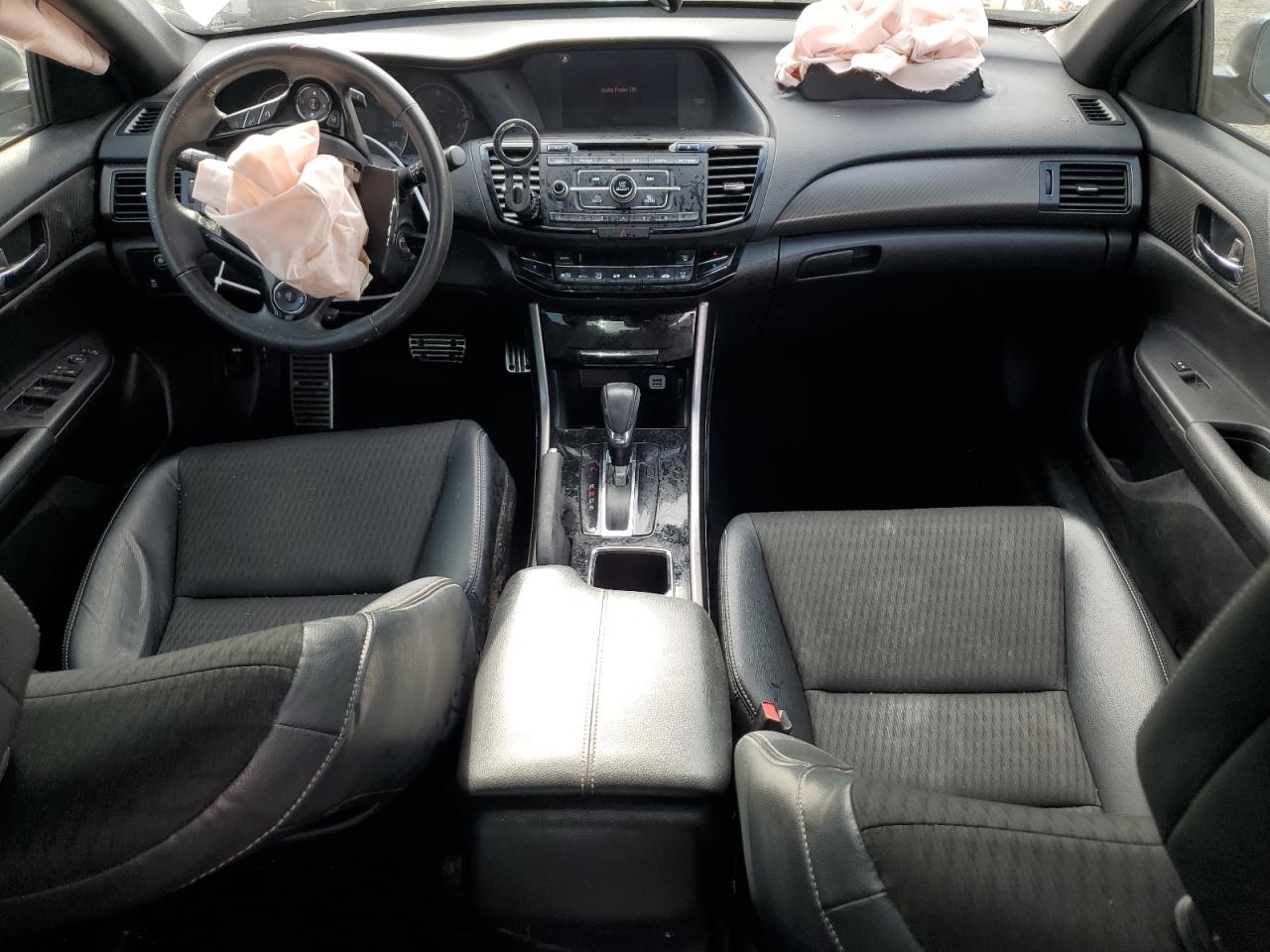 2017 Honda Accord VIN 1HGCR2F5XHA103533 Copart auction photo, front end / frame damage damage thumbnail 8