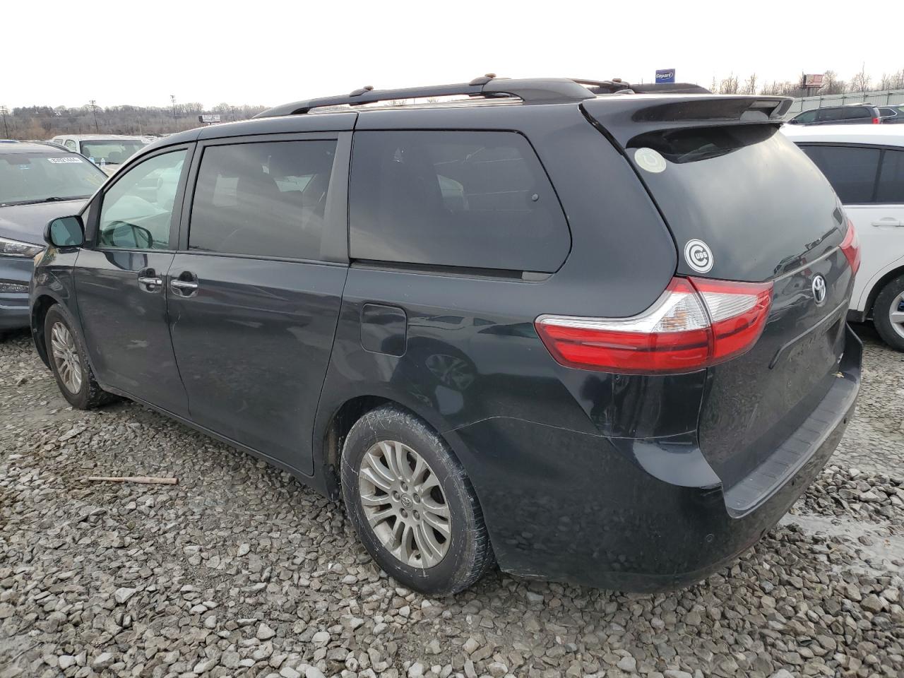 2016 Toyota Sienna VIN 5TDYK3DC6GS726441 Copart auction photo, front end / side damage thumbnail 2