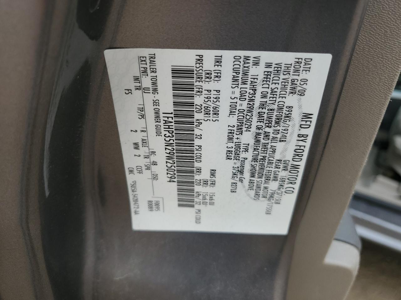 2009 Ford Focus VIN 1FAHP35N29W250294 Copart auction photo, front end damage thumbnail 14