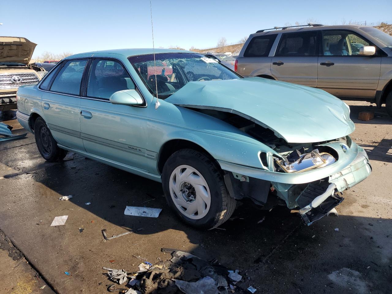 1995 Ford Taurus VIN 1FALP5242SG181625 Copart auction photo, front end damage thumbnail 4