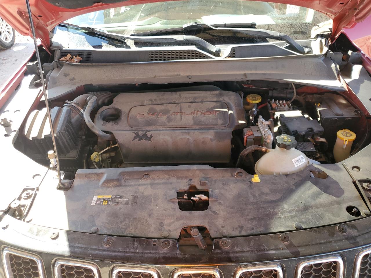 2018 Jeep Compass VIN 3C4NJCCB8JT420465 Copart auction photo, side / rear end damage thumbnail 11