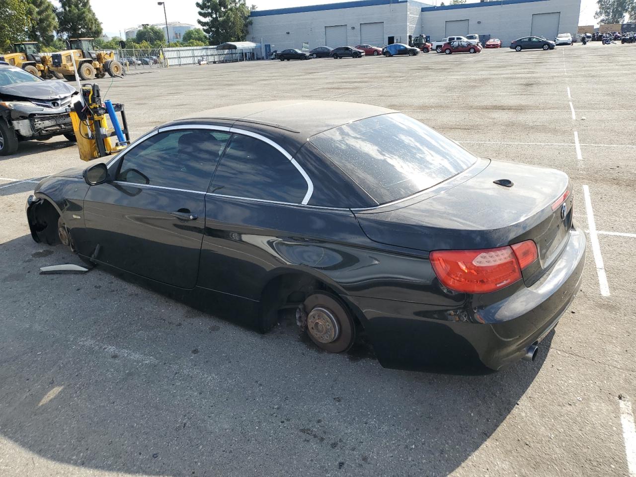 2011 BMW 3er VIN WBADX7C51BE581363 Copart auction photo, vandalism / front end damage thumbnail 2