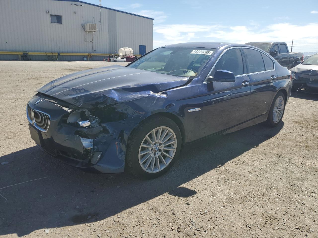 2013 BMW 5er VIN WBAFR7C57DC828449