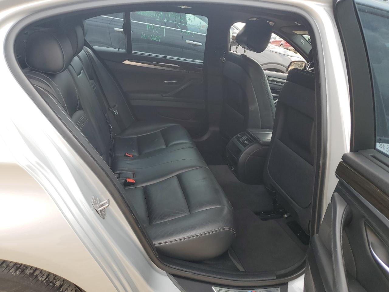 2015 BMW 5er VIN WBA5A5C56FD519348 Copart auction photo, rear end / minor dent/scratches damage thumbnail 10