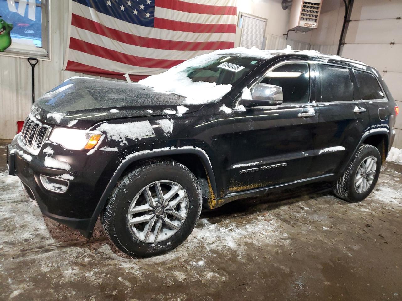 2018 Jeep Grand Cherokee VIN 1C4RJFBG8JC391237