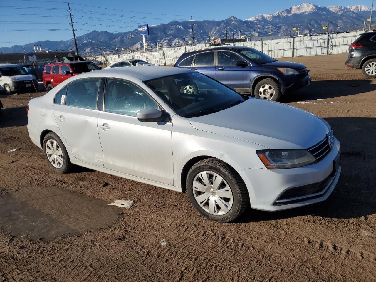 2017 Volkswagen Jetta VIN 3VW2B7AJ6HM276076 Copart auction photo, side damage thumbnail 4