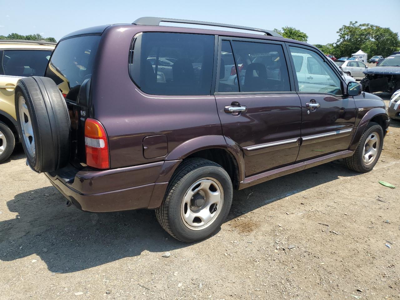 2002 Suzuki XL7 VIN JS3TX92V724102818 Copart auction photo, front end / side damage thumbnail 3