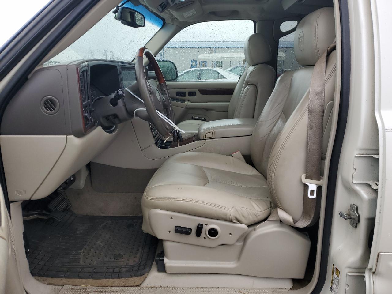 2005 Cadillac Escalade VIN 1GYEK63N45R120651 Copart auction photo, minor dent/scratches damage thumbnail 7