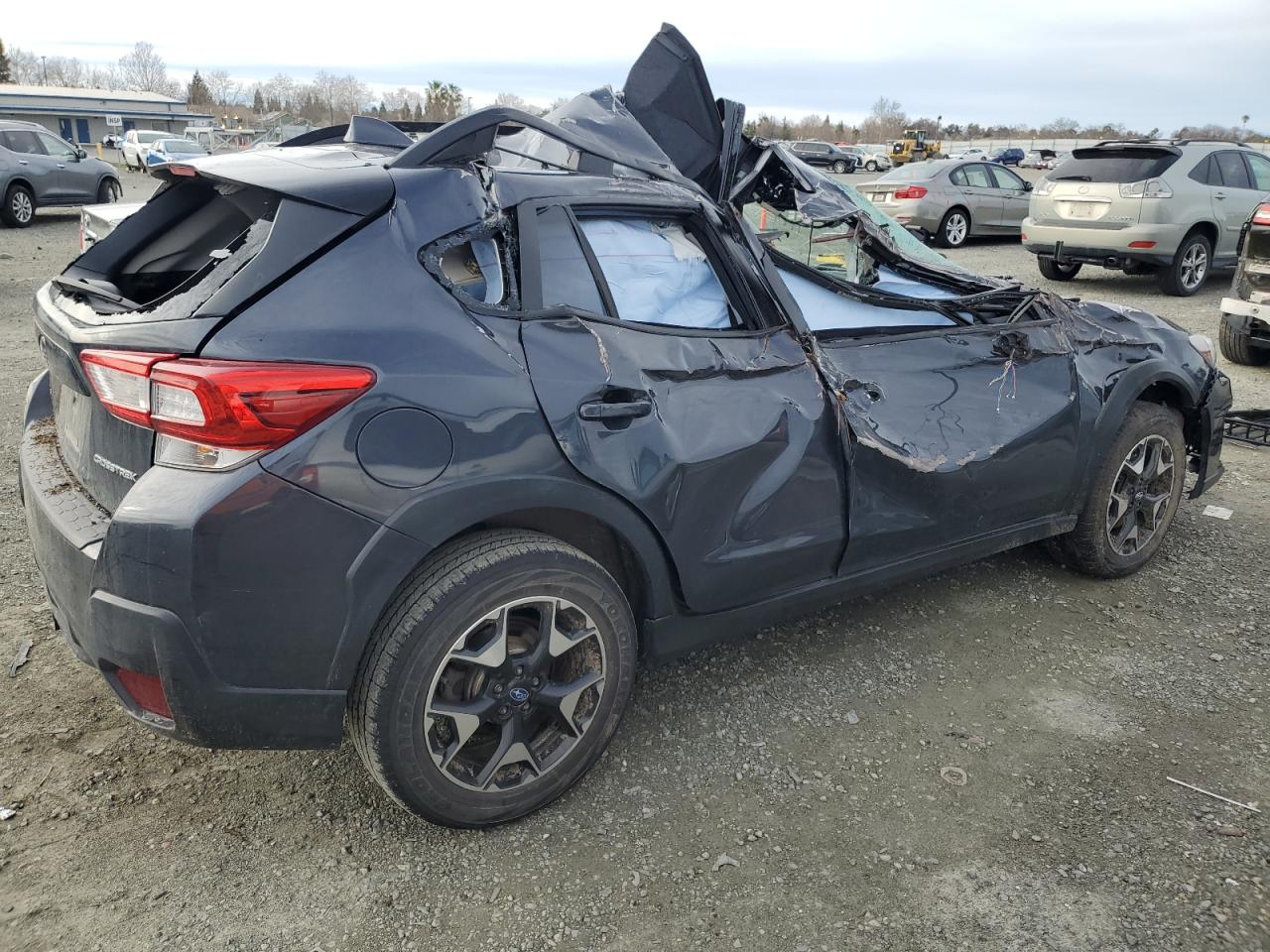 2019 Subaru XV VIN JF2GTAEC2K8282842 Copart auction photo, side / rollover damage thumbnail 3