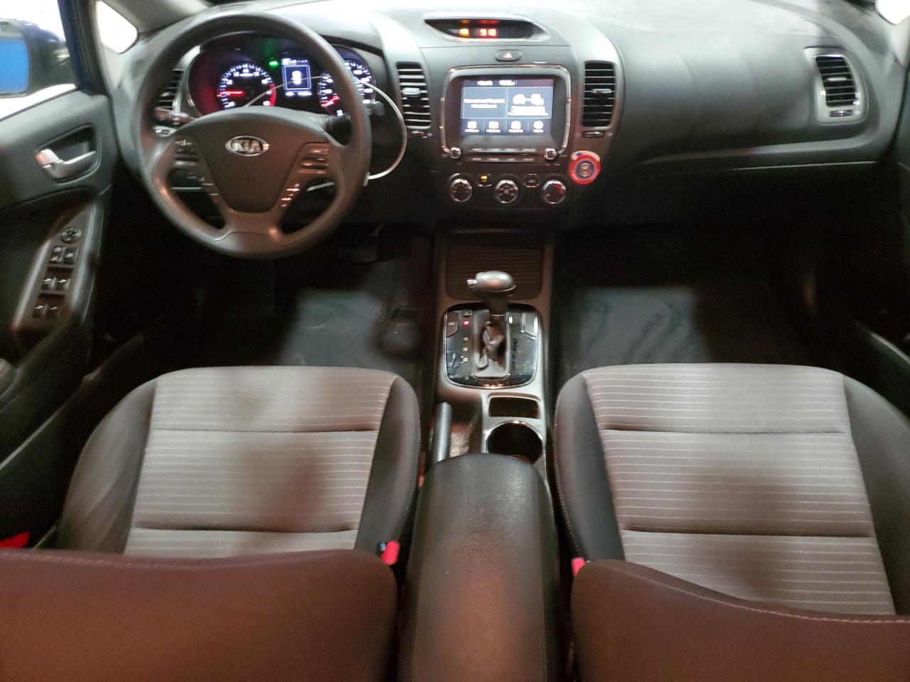 2018 KIA Forte VIN 3KPFL4A77JE284756 Copart auction photo, rear end damage thumbnail 8