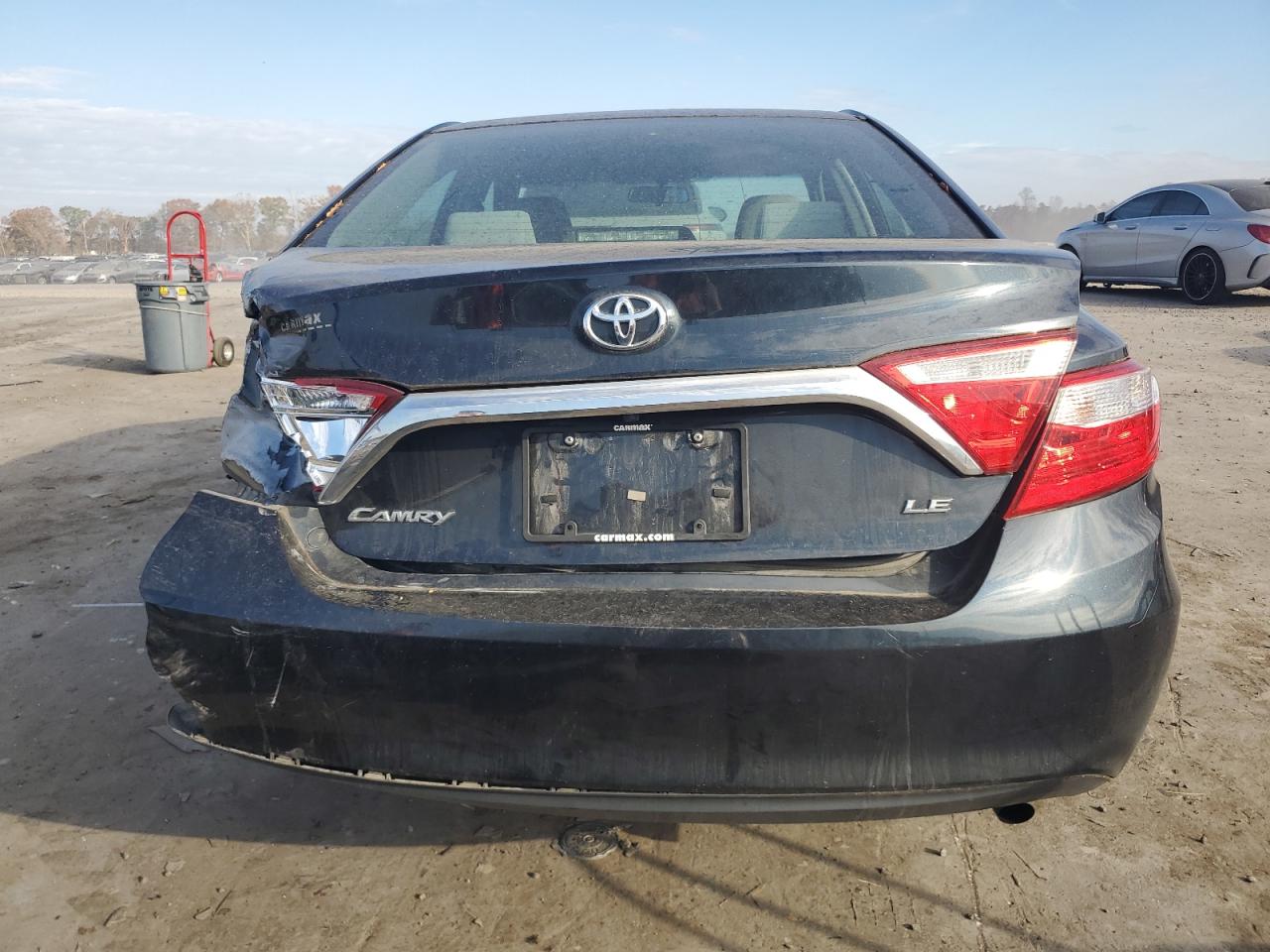 2016 Toyota Camry VIN 4T4BF1FK0GR539471 Copart auction photo, rear end / minor dent/scratches damage thumbnail 6