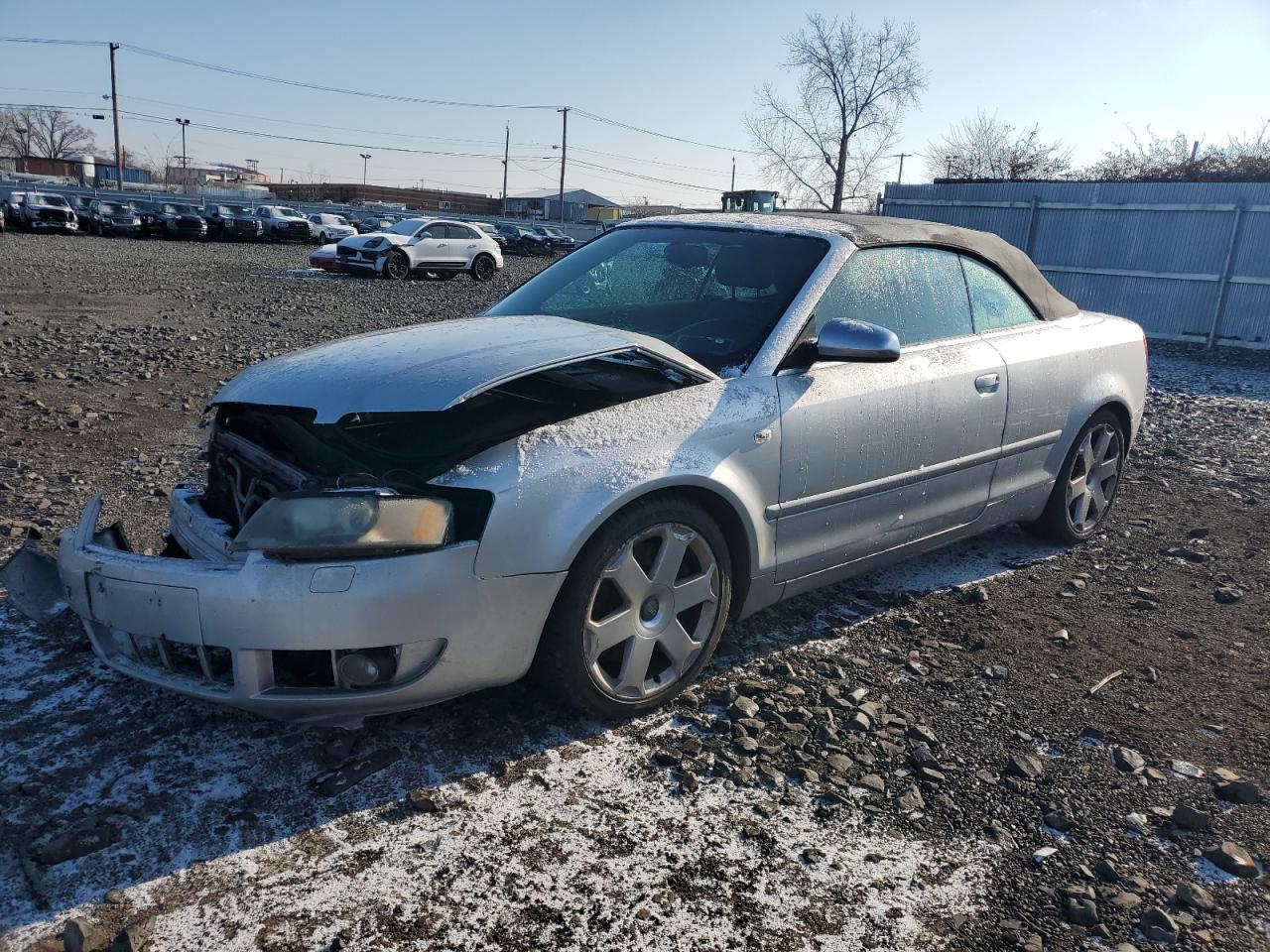 2005 Audi RS4 VIN WUARL48H95K902337 - Copart auction photo