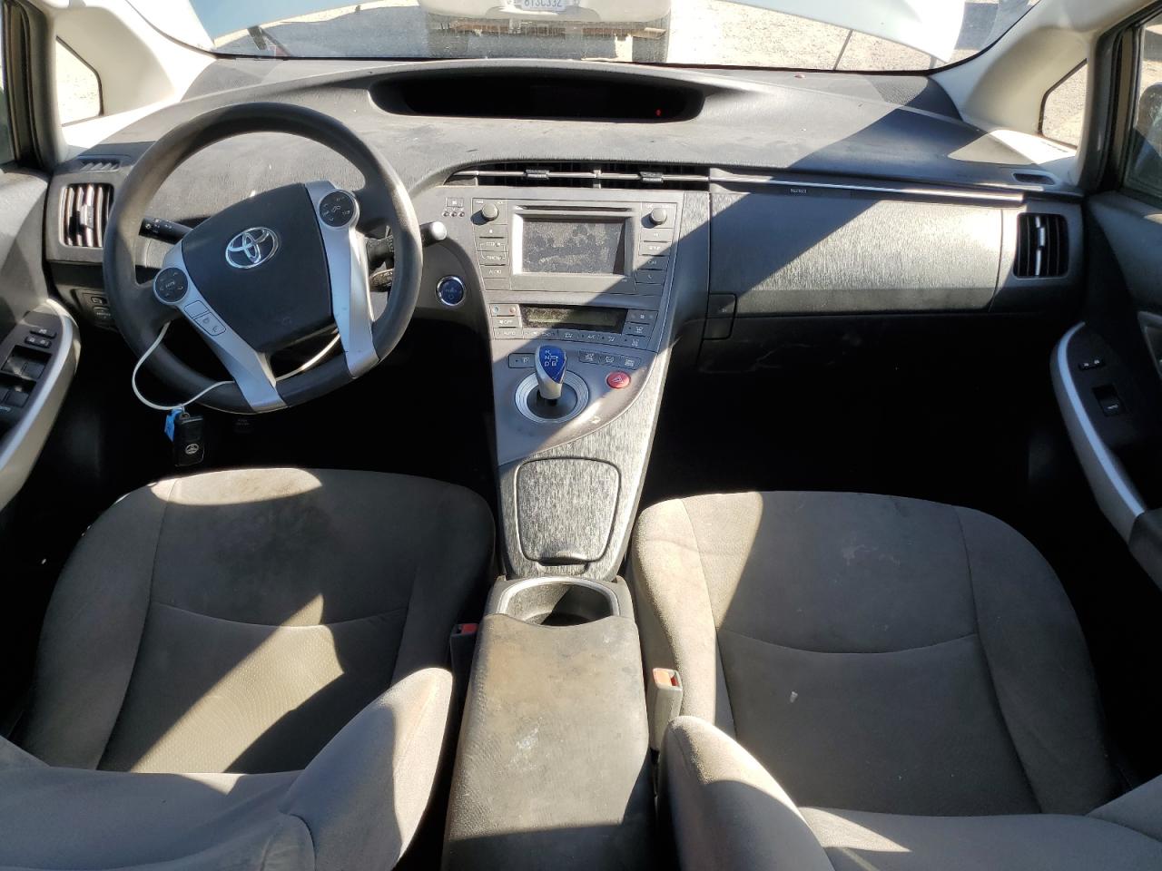 2015 Toyota Prius VIN JTDKN3DU2F1940893 Copart auction photo, water/flood / undercarriage damage thumbnail 8