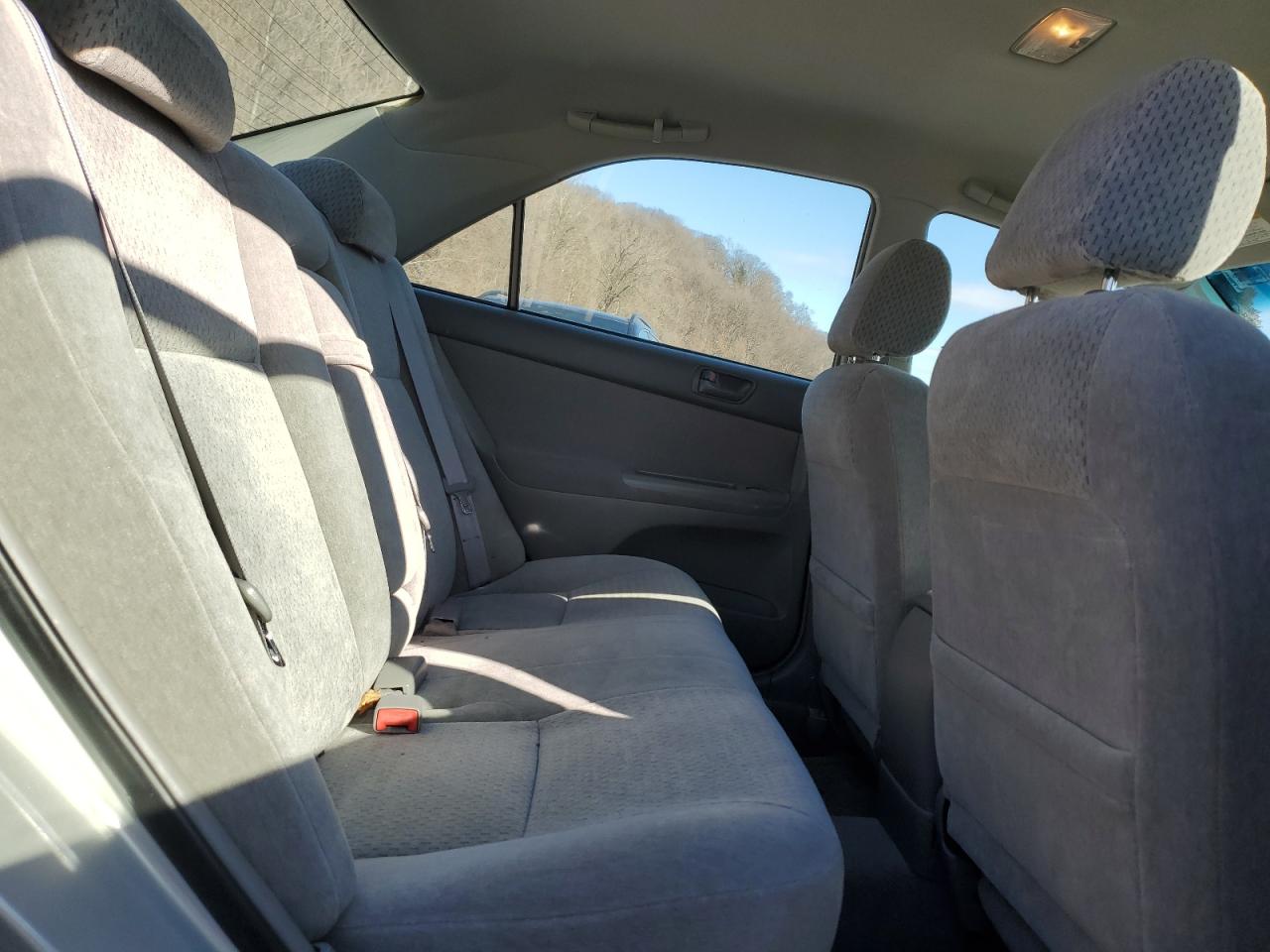 2003 Toyota Camry VIN 4T1BF32K83U056302 Copart auction photo, rear end / front end damage thumbnail 10