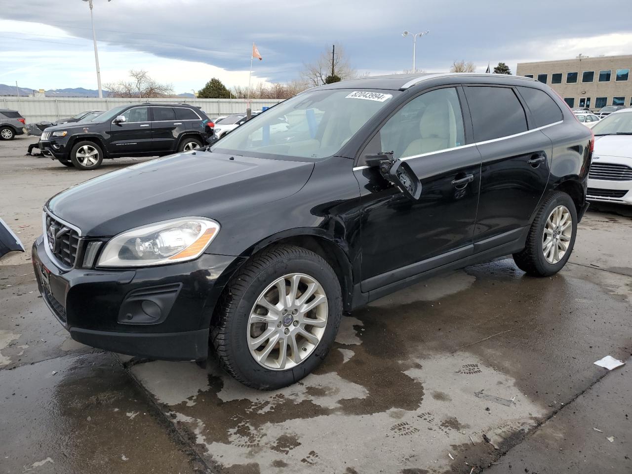 2010 Volvo XC60 VIN YV4992DZ3A2118435