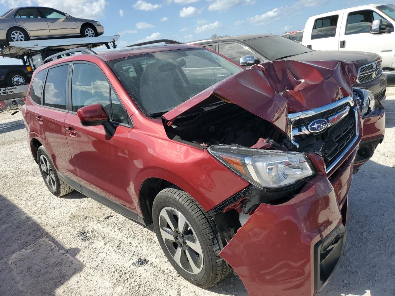 2018 Subaru Forester VIN JF2SJADC3JH431484 Copart auction photo, front end damage thumbnail 4