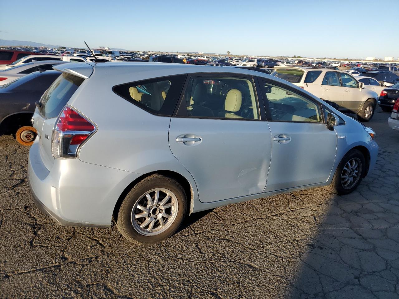 2015 Toyota Prius VIN JTDZN3EU1FJ026700 Copart auction photo, mechanical damage thumbnail 3