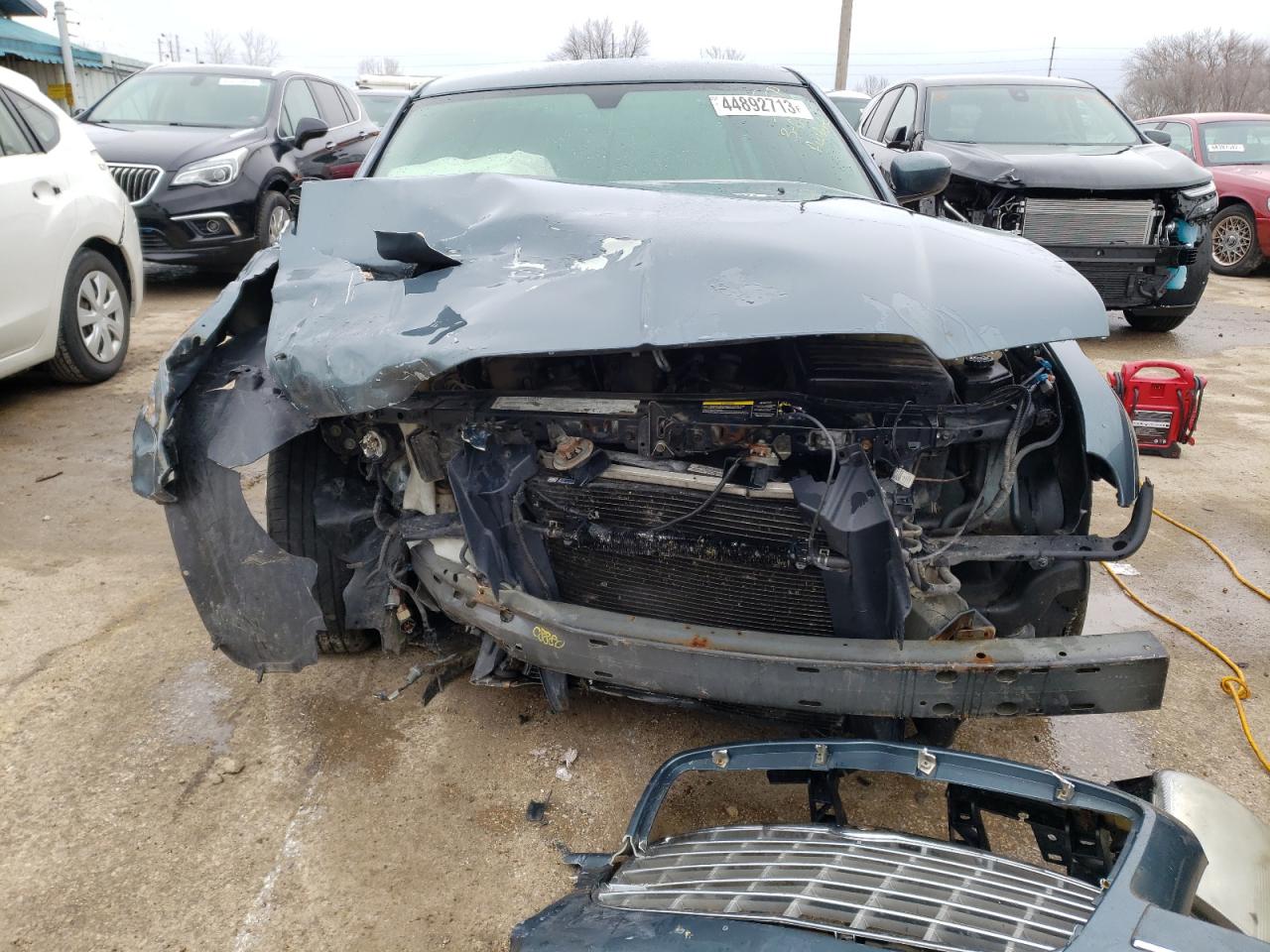 2006 Chrysler 300 VIN 2C3KA53G26H375750 Copart auction photo, front end / undercarriage damage thumbnail 5