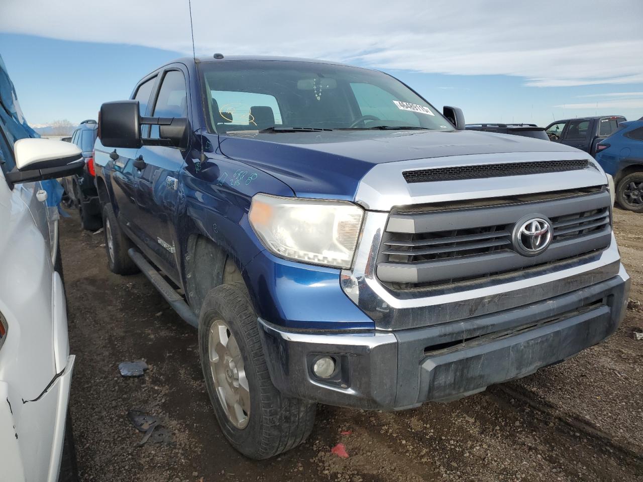 2015 Toyota Tundra VIN 5TFDW5F10FX441902 Copart auction photo, hail damage thumbnail 4