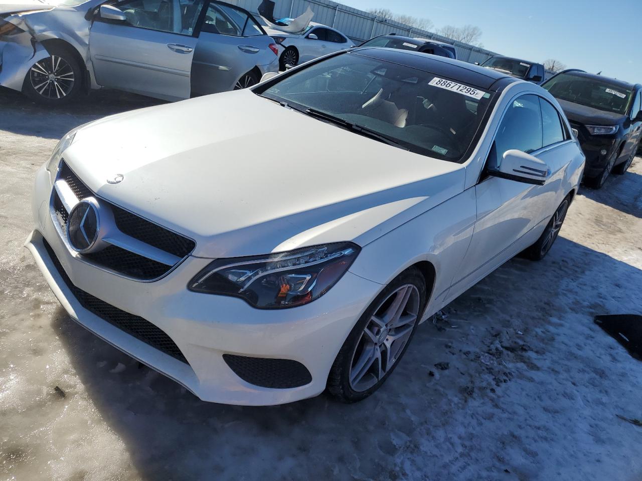 2015 Mercedes-Benz E-klasse VIN WDDKJ6HBXFF296557