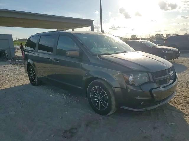 2019 Dodge Caravan VIN 2C4RDGEG5KR565282 Copart auction photo, front end / minor dent/scratches damage thumbnail 14