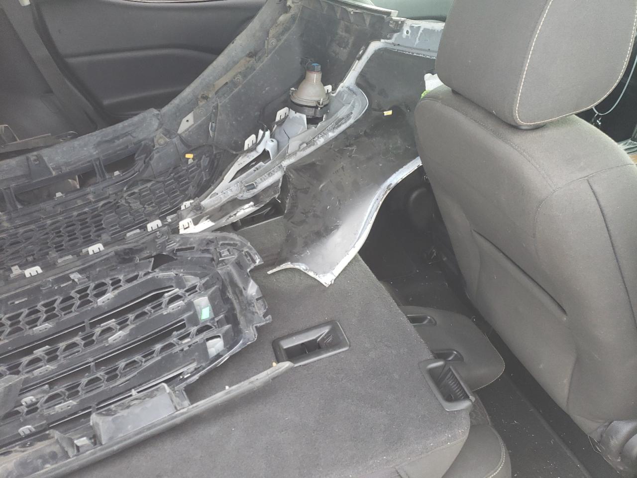 2017 GMC Acadia VIN 1GKKNLLA0HZ112020 Copart auction photo, front end / side damage thumbnail 10