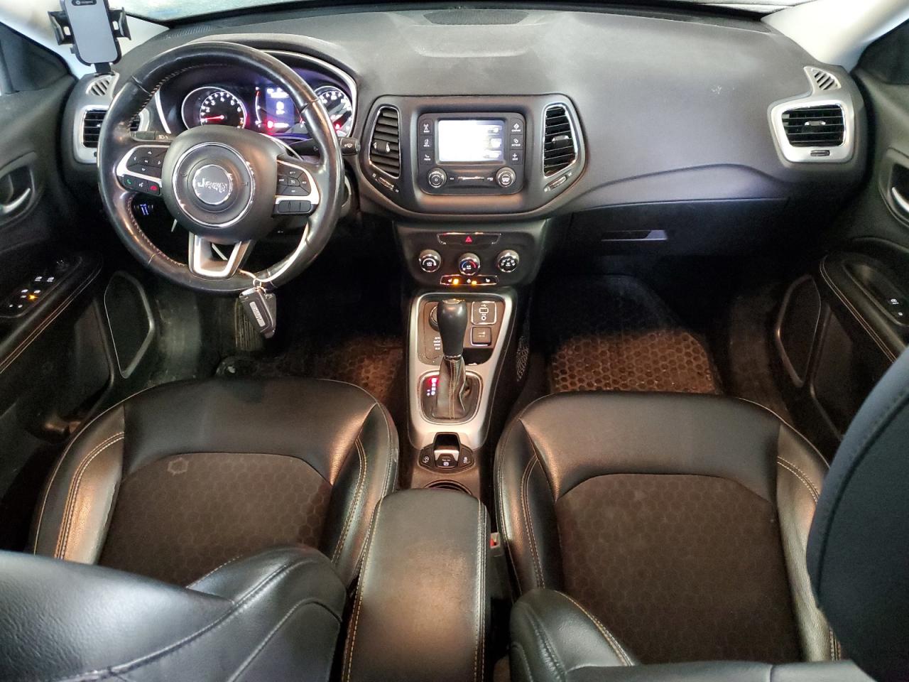 2018 Jeep Compass VIN 3C4NJDBB9JT423155 Copart auction photo, rear end damage thumbnail 8