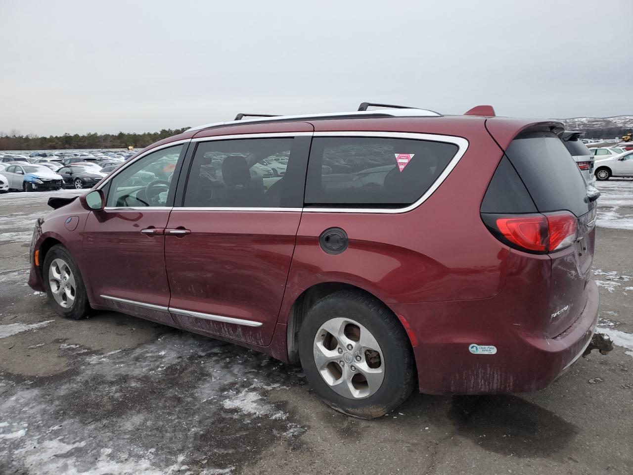 2019 Chrysler Pacifica VIN 2C4RC1L72KR541783 Copart auction photo, front end / minor dent/scratches damage thumbnail 2