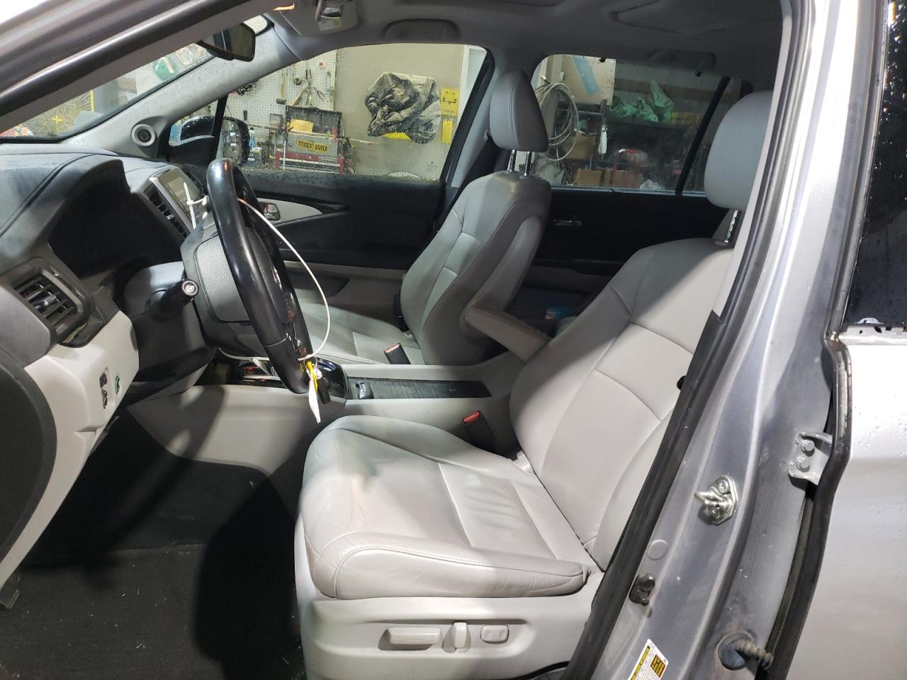 2017 Honda Pilot VIN 5FNYF6H93HB090717 Copart auction photo, front end / rear end damage thumbnail 7