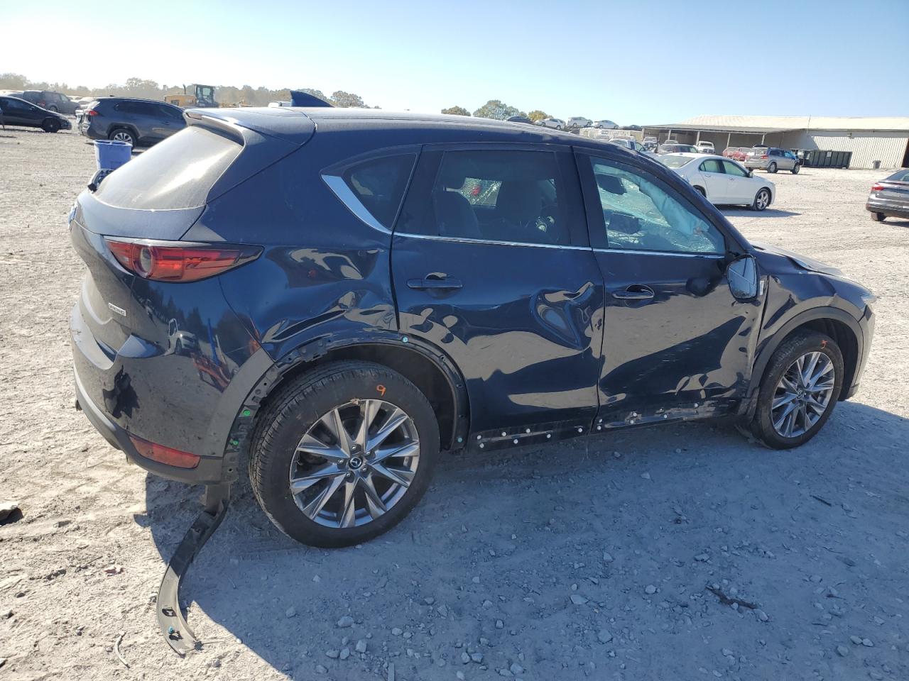 2020 Mazda CX-5 VIN JM3KFBDMXL0868731 Copart auction photo, all over damage thumbnail 3
