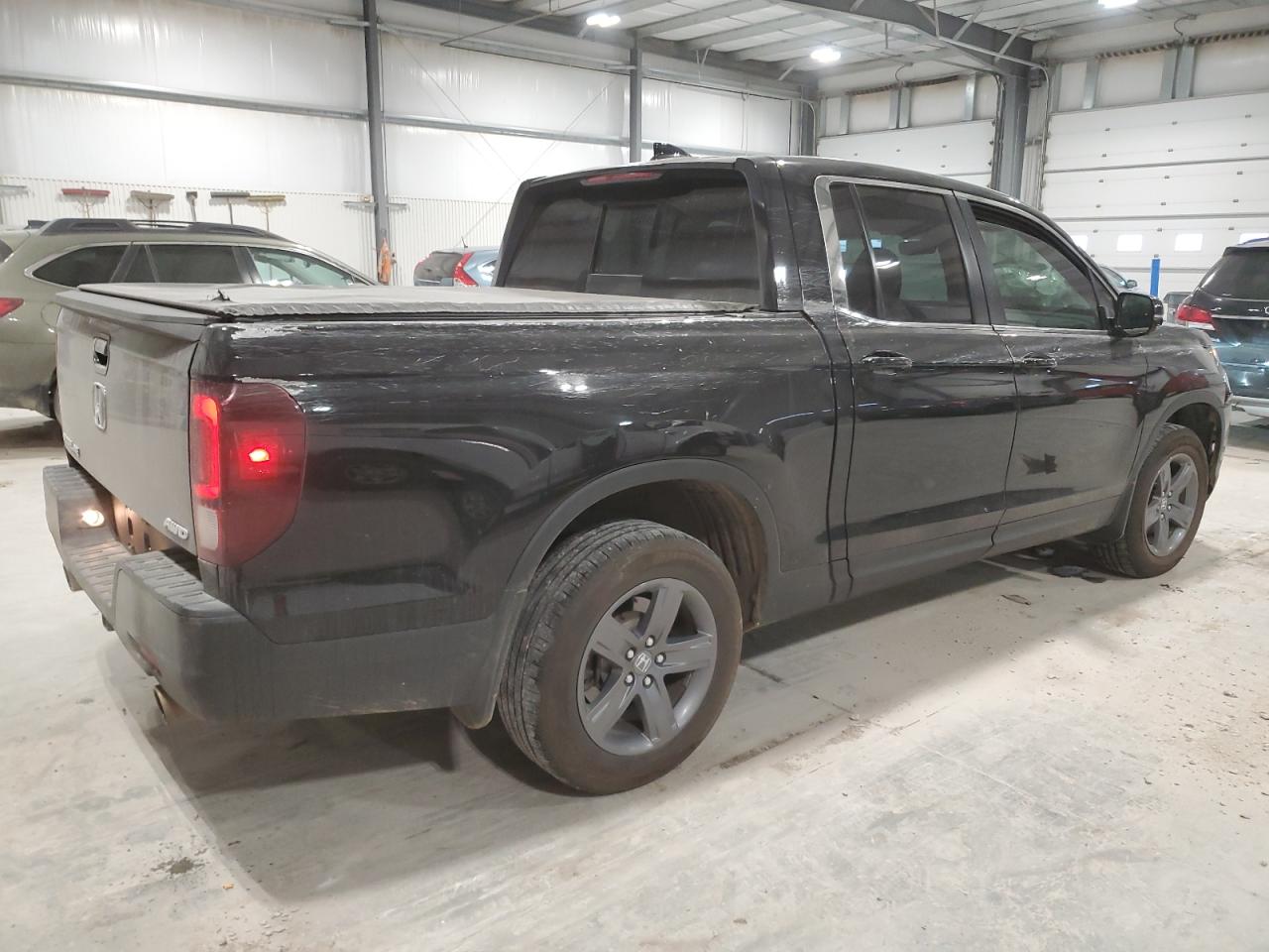 2021 Honda Ridgeline VIN 5FPYK3F50MB006042 Copart auction photo, all over damage thumbnail 3