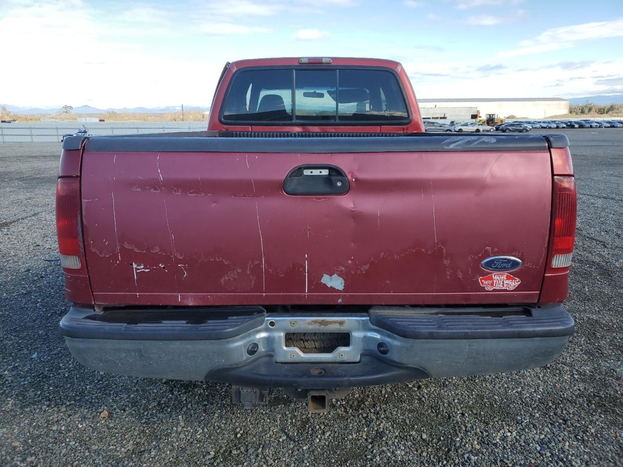 2002 Ford F250 VIN 1FTNW21F62EA03719 Copart auction photo, front end / side damage thumbnail 6