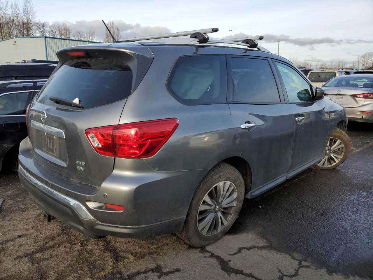 2017 Nissan Pathfinder VIN 5N1DR2MM5HC665532 Copart auction photo, undercarriage / front end damage thumbnail 3