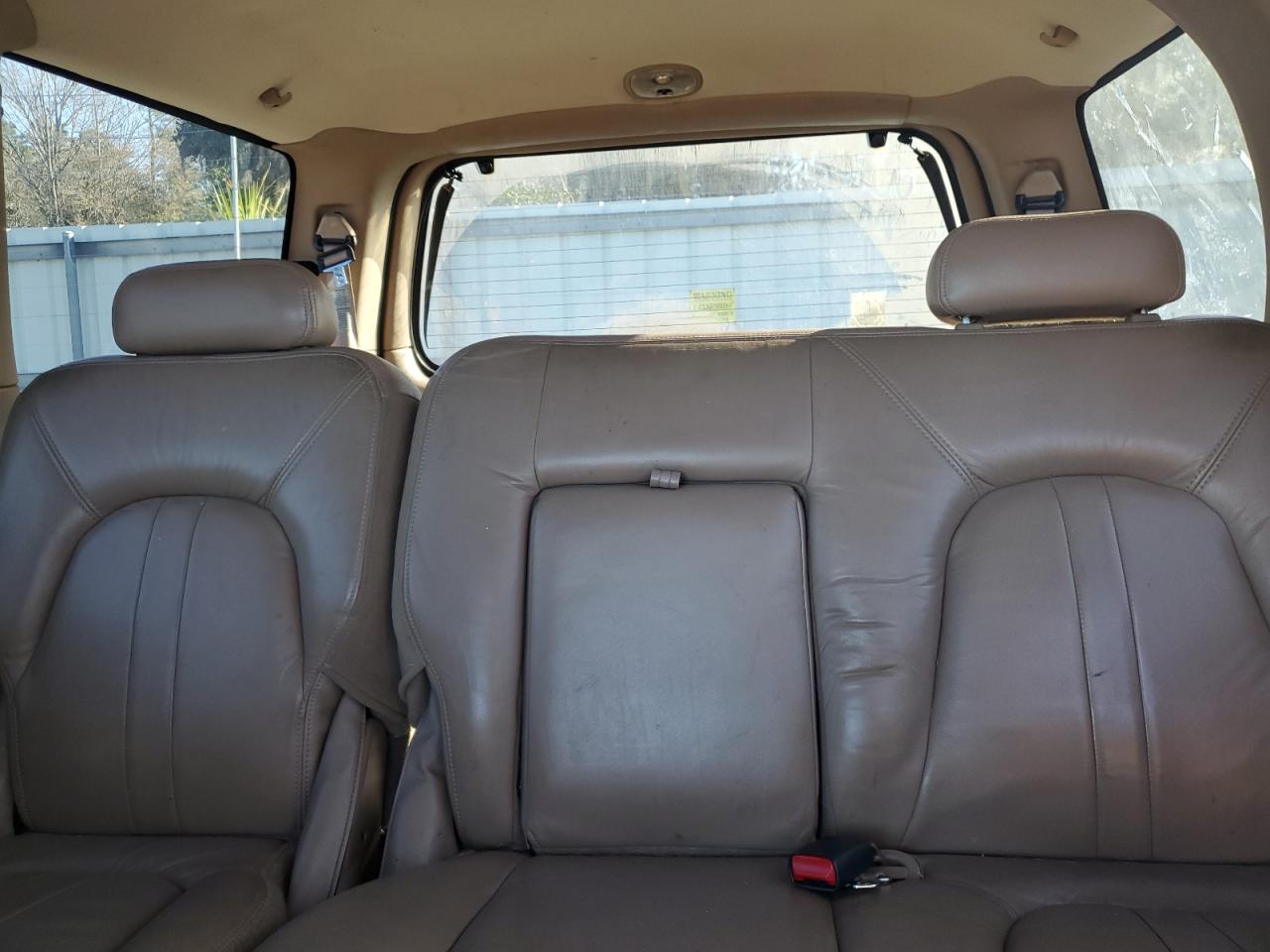 1999 Ford Expedition VIN 1FMRU17LXXLC18999 Copart auction photo, side / front end damage thumbnail 10