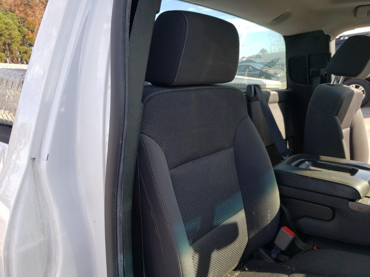 2018 GMC Sierra VIN 1GTN1LEC2JZ905621 Copart auction photo, front end / side damage thumbnail 10