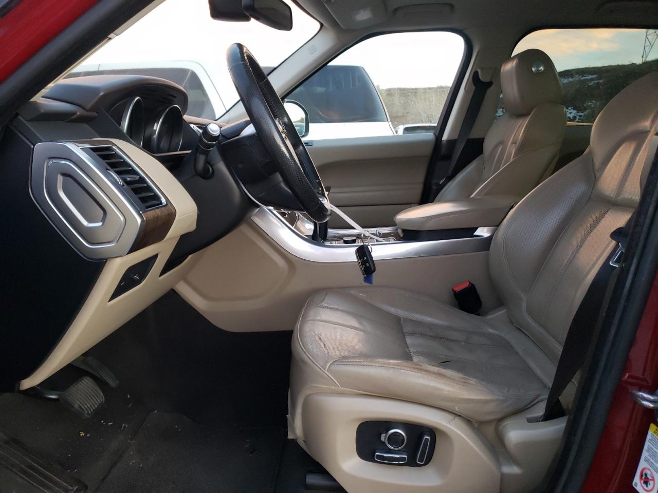 2016 Land Rover Range Rover VIN SALWR2PF5GA663860 Copart auction photo, rear end / front end damage thumbnail 7