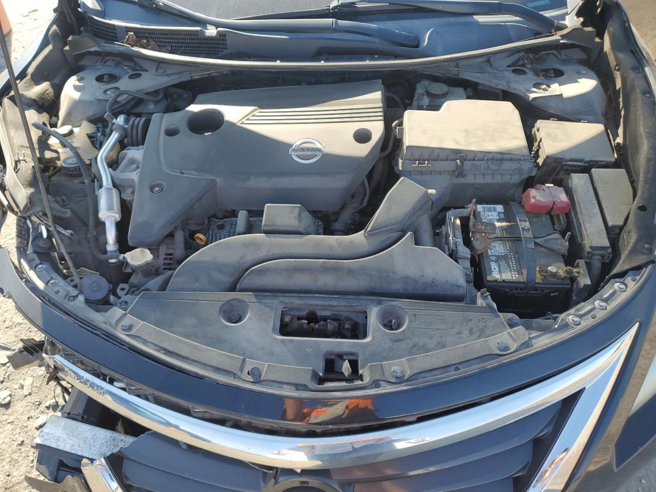 2015 Nissan Altima VIN 1N4AL3AP7FC410350 Copart auction photo, front end / minor dent/scratches damage thumbnail 11