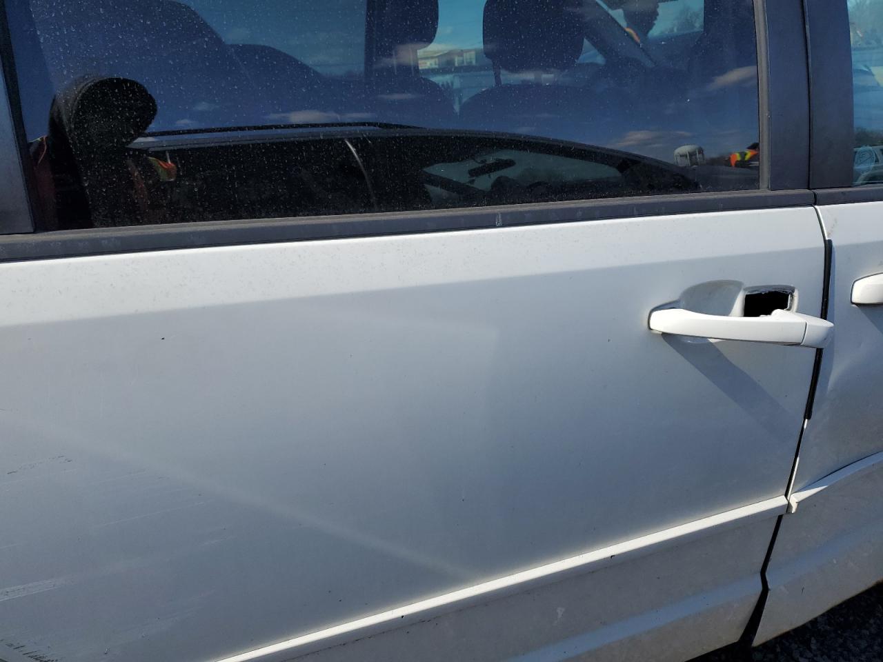 2010 Dodge Caravan VIN 2D4RN4DE8AR339749 Copart auction photo, front end / side damage thumbnail 11