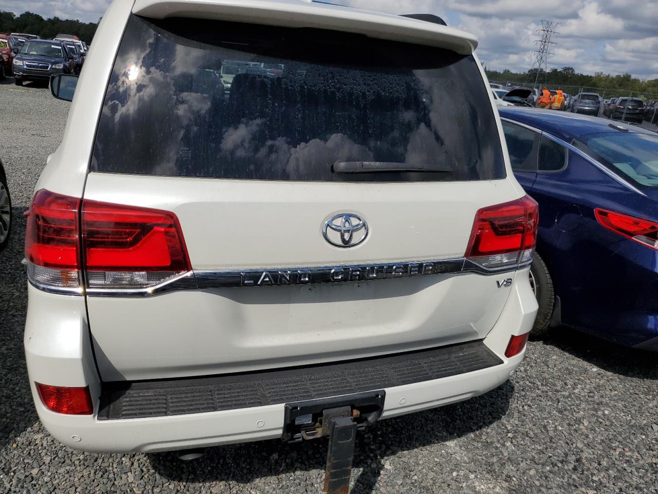 2019 Toyota Land Cruiser VIN JTMCY7AJXK4075015 Copart auction photo, water/flood damage thumbnail 6